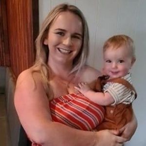 Meet your Posher, Pam